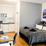 Ξενοδοχείο με διαμερίσματα Centerapartments Tonhallenstrasse 4*