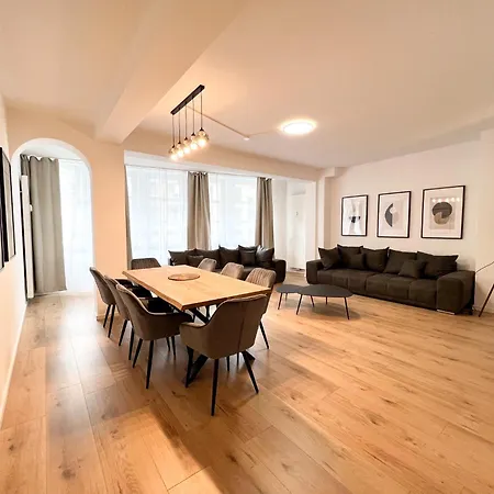 Centerapartments Tonhallenstrasse 4*
