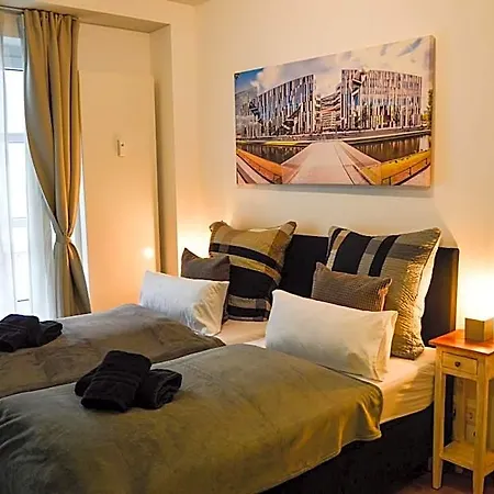 Centerapartments Tonhallenstrasse דיסלדורף