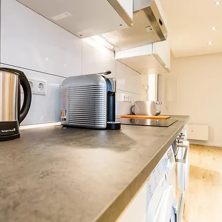 Centerapartments Tonhallenstrasse Aparthotel 4*