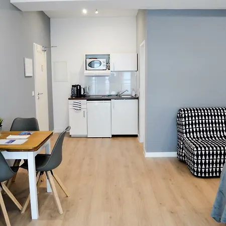 アパートホテル Centerapartments Tonhallenstrasse 4*
