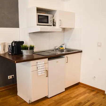 Centerapartments Tonhallenstrasse アパートホテル デュッセルドルフ